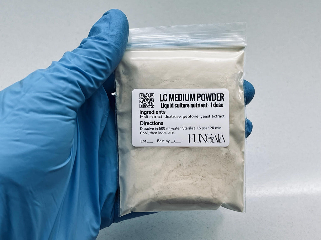 Single-dose liquid culture medium powder sachets